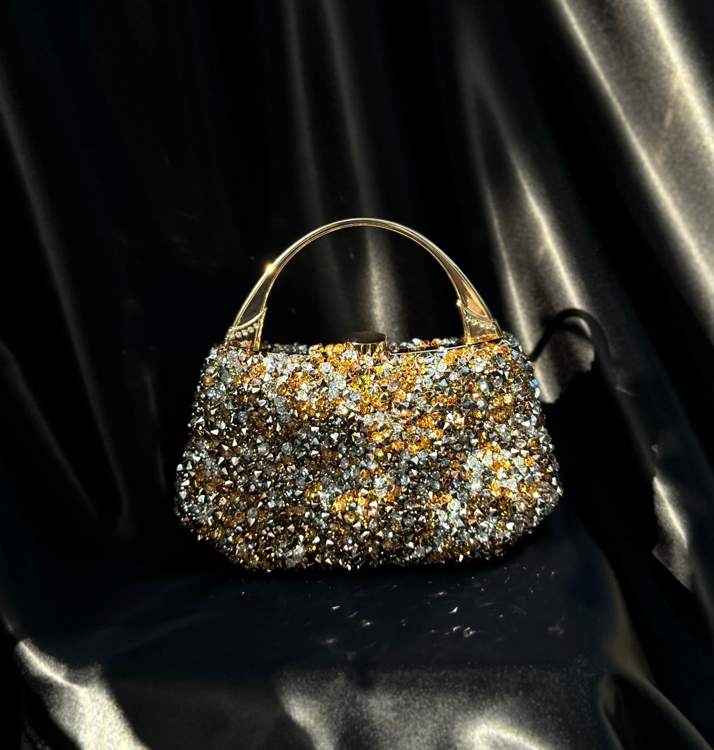 Glimmering Alloy
